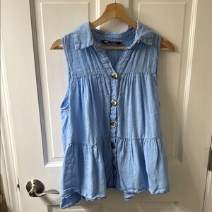 Zara Sleeveless Blue Button-Up Top